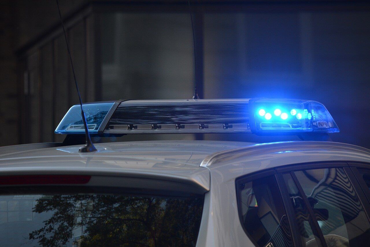 Homem é morto a tiros na esquina de beco em Manaus