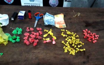 Adolescente e dois homens são presos em Manacapuru por tráfico de drogas