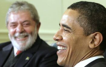 Barack Obama chama Lula de “ex-líder sindical grisalho e cativante”