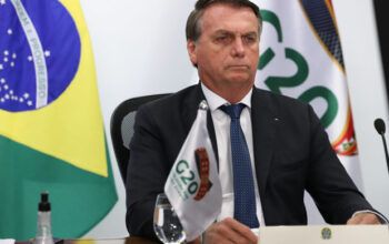 Bolsonaro diz que críticas internacionais sobre meio ambiente são 'ataques injustificados'