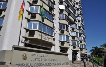 Empregado chamado de "bicha" será indenizado por danos morais