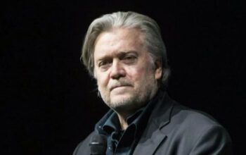 Ex-conselheiro do presidente Donald Trump, Steve Bannon é banido do Twitter