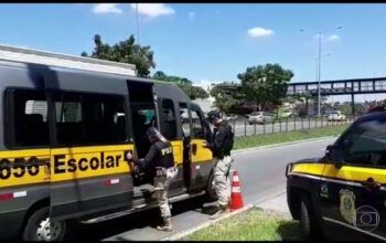 Homem é condenado por injúria racial contra motorista de ônibus escolar