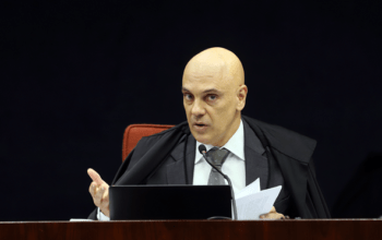 Inquérito sobre suposta interferência na PF é prorrogado por mais 60 dias por Alexandre de Moraes