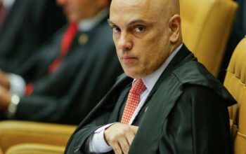 Ministro do STF suspende investigação contra ex-marqueteiro de campanhas de Aécio