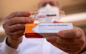 Testes da CoronaVac chegaram à fase final, anuncia Instituto Butantan