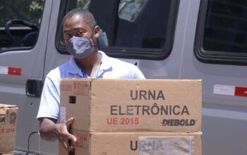 Tribunal Superior Eleitoral diz que 194 urnas foram substituídas