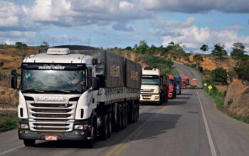 Caminhoneiro que carregou drogas sem saber é absolvido por ausência de dolo