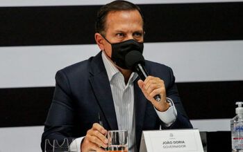Governador de São Paulo, Doria diz que confiscar vacinas seria 'insanidade'