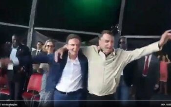 Joice recupera fotos de bolsonaristas com Crivella: “O próximo é o Flávio, talkey?”