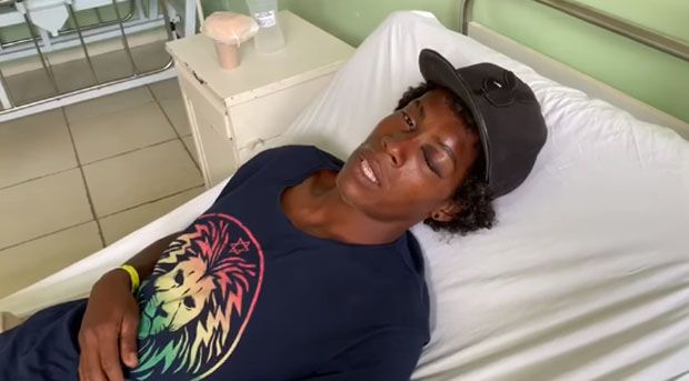 Jovem negro é espancado por seguranças de supermercado de MG