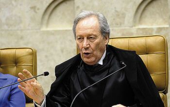 Lewandowski vota por vacinação obrigatória contra Covid-19