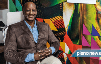 "Não tenha orgulho do seu cabelo afro... é ridículo", diz Sérgio Camargo