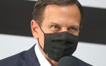 Planalto diz que Doria faz “populismo barato e irresponsável” com vacina