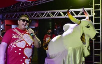 David Assayag, levantador de toadas do Boi Garantido testou positivo para covid-19