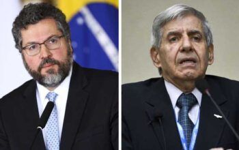 MPF abre investigação contra Augusto Heleno e Ernesto Araújo