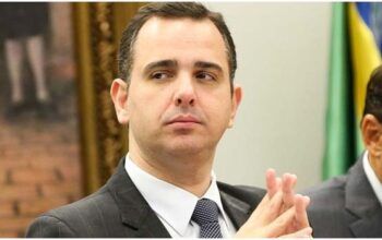 Rodrigo Pacheco assume presidência do Senado