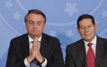 TSE arquiva duas ações que pediam cassação da chapa Bolsonaro-Mourão