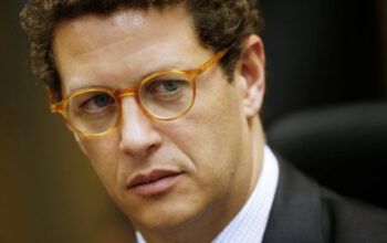 Bolsonaro decide bancar Ricardo Salles no Meio Ambiente