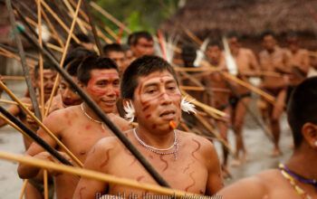 Lideranças indígenas repudiam visita de Bolsonaro à comunidade yanomami  programada para quinta-feira