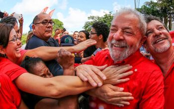 Só Lula o venceria Bolsonaro no 2º turno em 2022