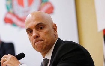 Moraes autoriza envio de celular de Salles aos EUA para desbloqueio e perícia