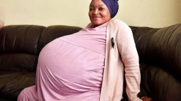 Mulher bateu recorde mundial ao parir 10 bebês na África do Sul