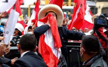 Pedro Castillo é eleito presidente do Peru