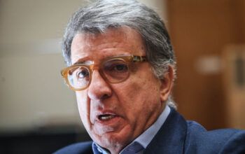 Bolsonaro está à beira de um ataque de nervos, diz ex-aliado