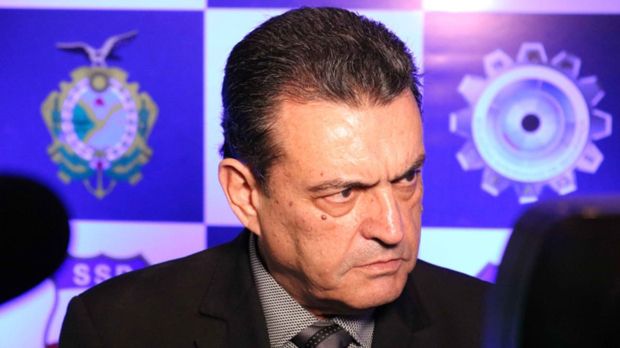 Coronel Bonates é exonerado da SSP por envolvimento com crime organizado, diz vice-governador