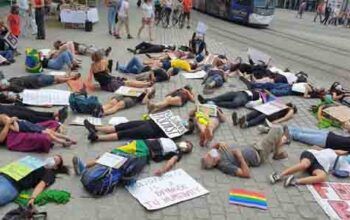 Manifestantes fazem atos contra Bolsonaro na Alemanha