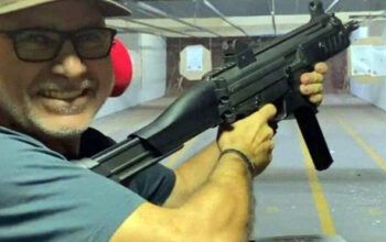 Queiroz se queixa de abandono por aliados de Bolsonaro e adverte: "metralhadora está cheia de balas"