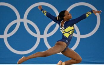 Rebeca Andrade conquista a prata no individual geral dos Jogos Olímpicos de Tóquio