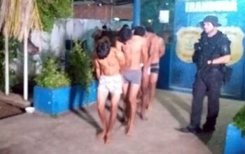 Depois da fuga de 10 detentos da cadeia do Iranduba, 14 presos são transferidos para Manaus