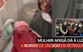 Afegã que fugia do Talibã tem bebê em voo