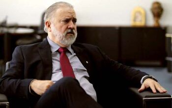 Aras é sabatinado hoje no Senado em busca de novo mandato na PGR