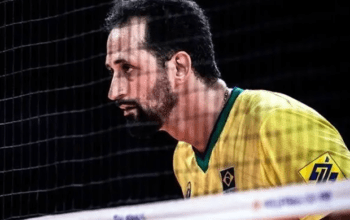 Bolsonarista Maurício Souza faz comentário homofóbico e Douglas reage: “Rindo de nervoso”