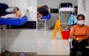 Brasil registra menor média móvel de mortes por covid desde 7 de janeiro