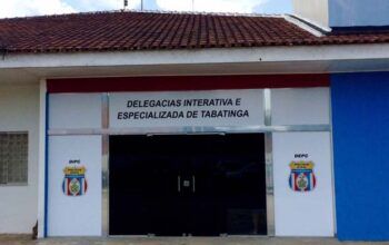 Dois adolescentes  são apreendidos em Tabatinga por roubo e porte de arma de fogo