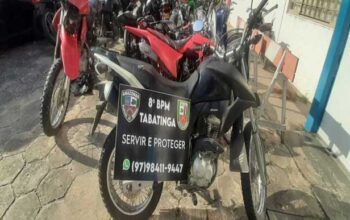 Dois homens são presos na Av. da Amizade em Tabatinga em motocicleta com restrição de roubo