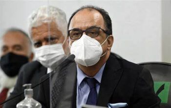 E-mails mostram reverendo e sua entidade negociando vacinas com municípios