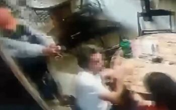 Homem tenta matar professor em bar e arma falha três vezes (vídeo)
