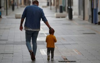 Homens recorrem ao congelamento de sêmen para adiar paternidade