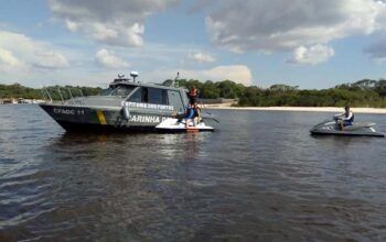 Marinha confirma morte de duas crianças no naufrágio de uma canoa no rio Japurá, nas proximidades de Alvarães