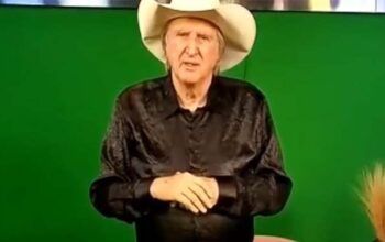 Sérgio Reis diz que tem ajuda financeira para golpe e ameaça invadir o STF e quebrar tudo; ouça áudio