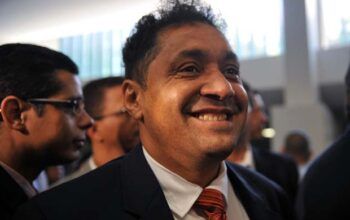 Tiririca se posiciona contrário ao voto impresso e enfurece bolsonaristas