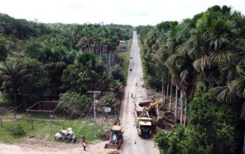 Wilson Lima anuncia para quinta-feira início das obras de recuperação da rodovia AM-010