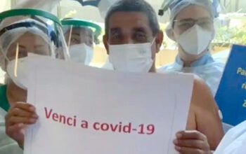 Zeca Pagodinho recebe alta após internação por Covid