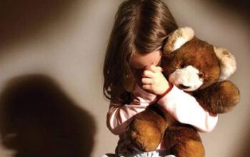 Preso por enforcar a filha de 7 anos, pai já foi denunciado por violência sexual