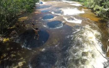 Acidente nas fortes correntezas da cachoeira do Mutum em Presidente Figueiredo mata turista de São Paulo